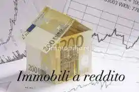 Palazzo - Edificio in vendita a Prato