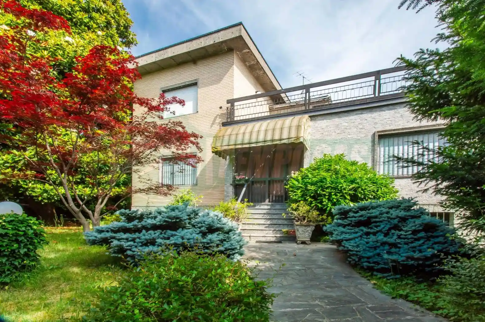 Villa in vendita a Venegono Inferiore