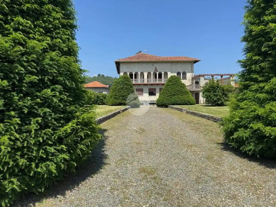 Villa in vendita a Biella