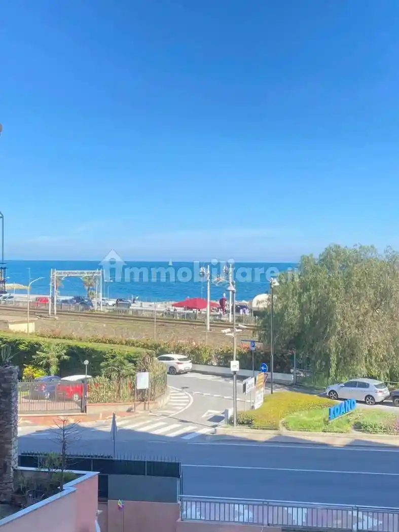 Appartamento in vendita a Borghetto Santo Spirito