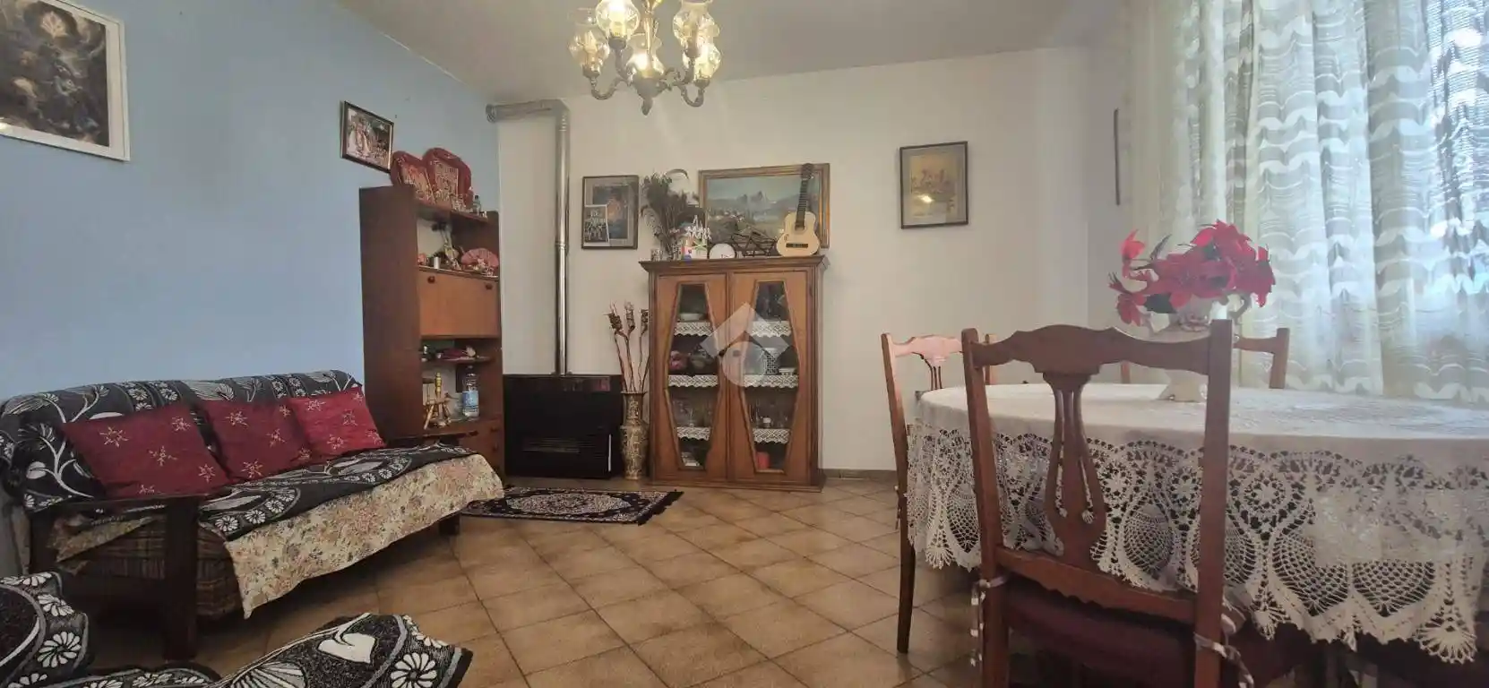 Trilocale via C. Battisti 75, Centro, Zandobbio - foto 3