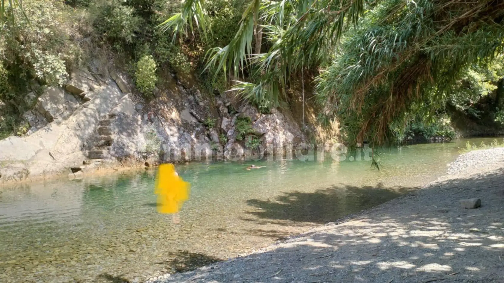 Villa unifamiliare Località Ponte Calore, Castel San Lorenzo