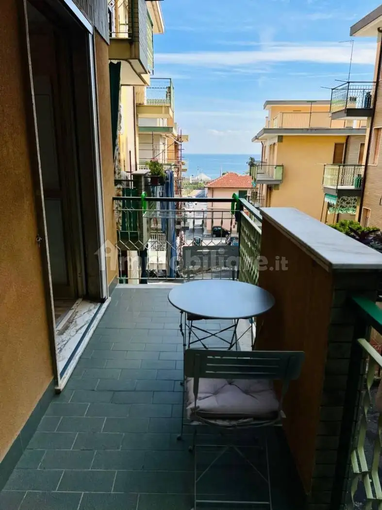 Bilocale via Campo Santo Spirito 10, Borghetto Santo Spirito - foto 2