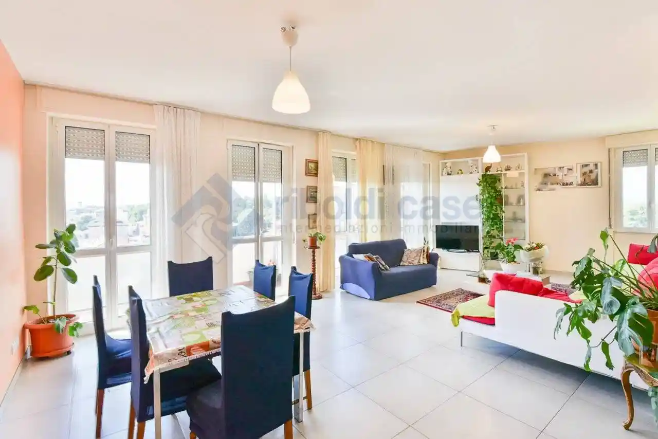 Appartamento in vendita a Meda