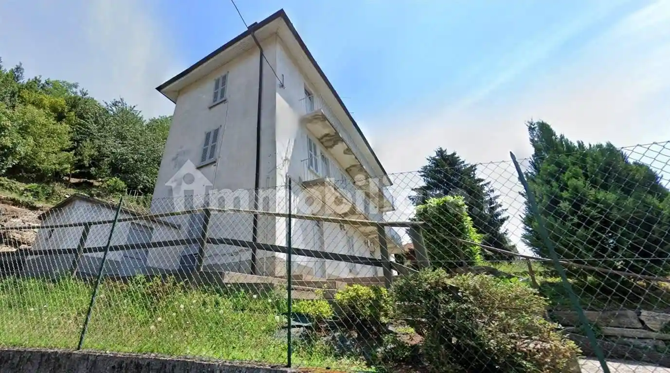 Casa indipendente in vendita a Como