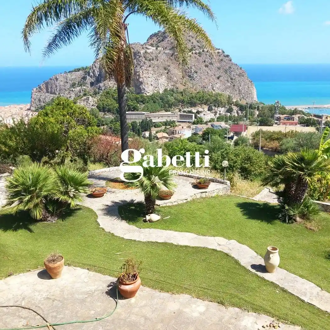 Villa in vendita a Cefalù