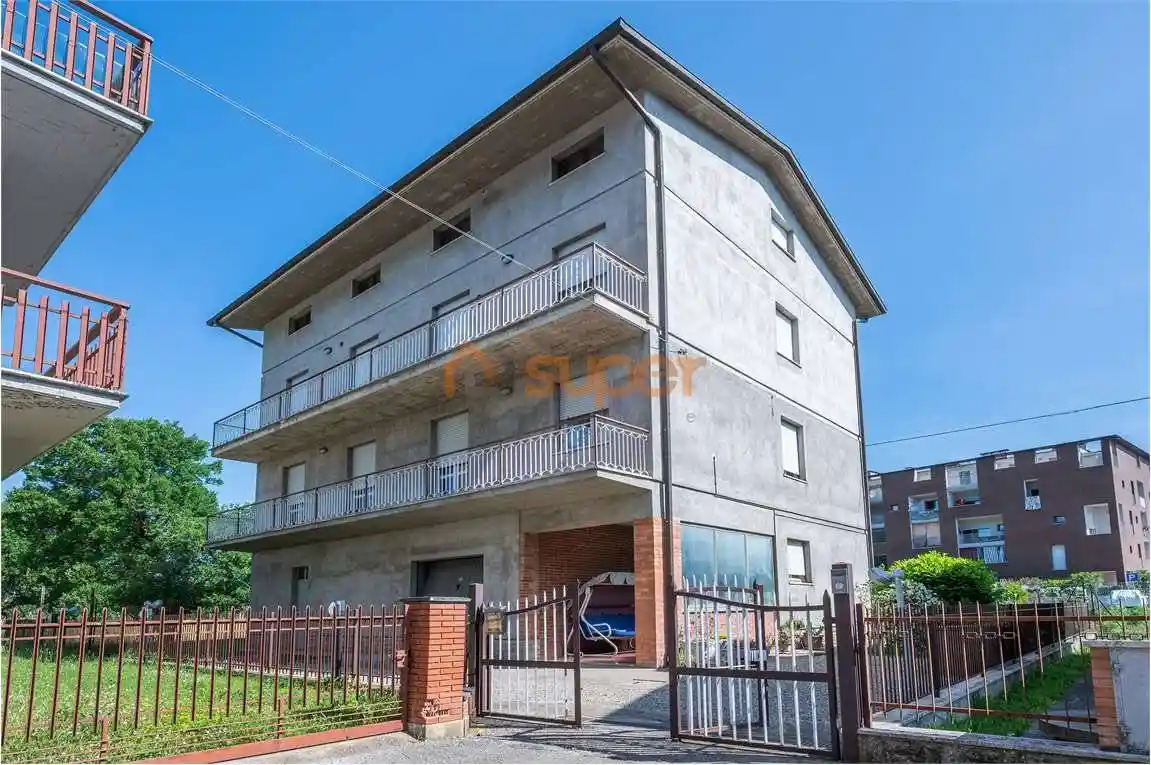 Casa indipendente in vendita a Perugia