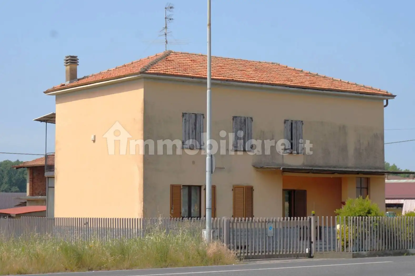 Appartamento via Don Angelo Pedrinelli, Carvico - foto 3