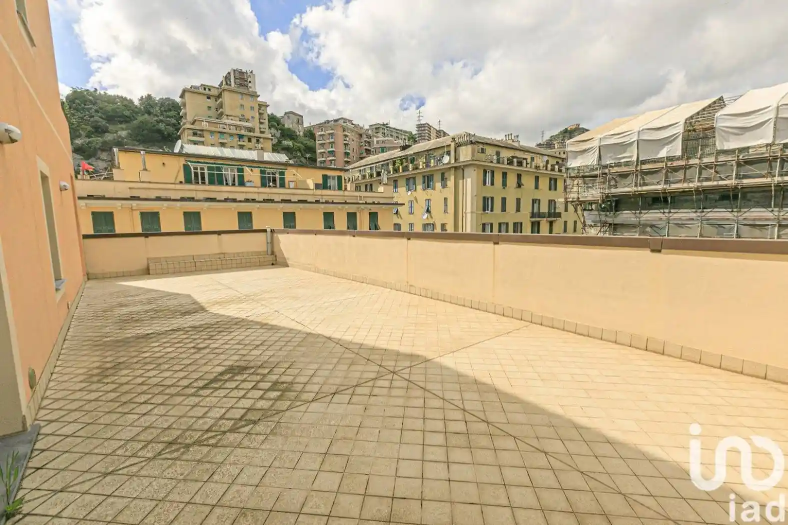 Appartamento in vendita a Genova