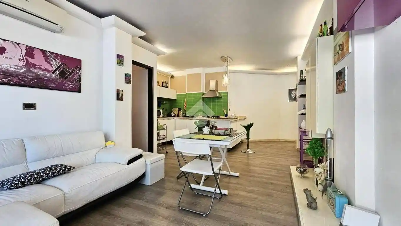 Appartamento in vendita a Genova