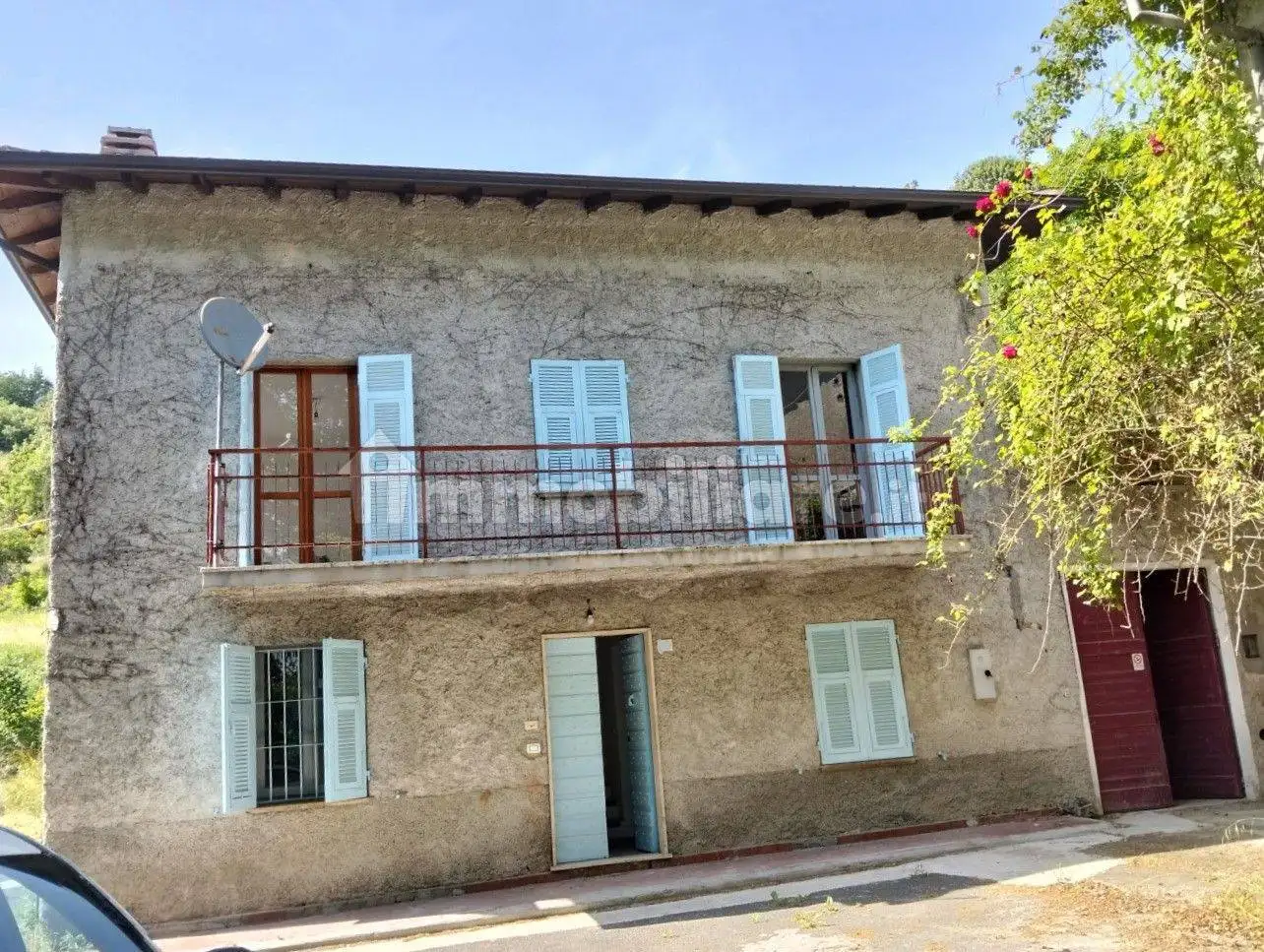 Villa in vendita a Rocca Grimalda