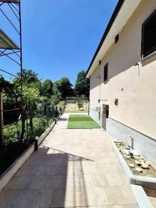 Villa a schiera via Fontana 24, Castel di Ieri - foto 4