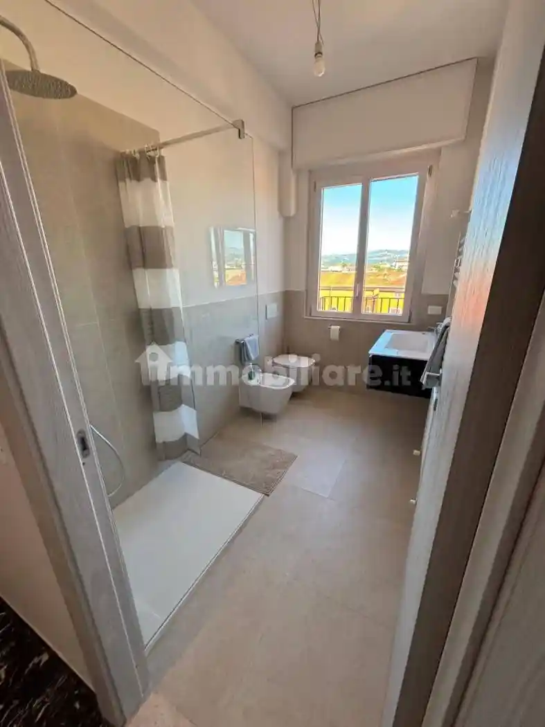 Attico ottimo stato, 191 m², Centro, Sarzana - foto 4