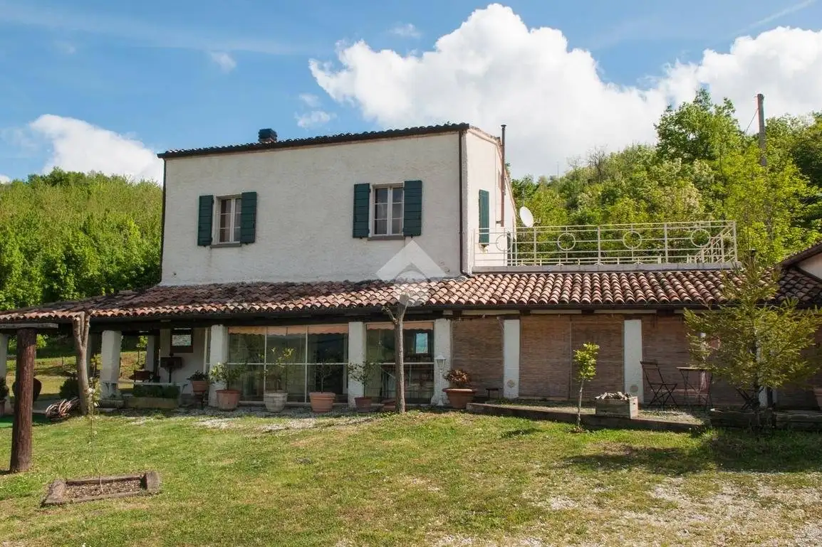 Villa in vendita a Sogliano al Rubicone