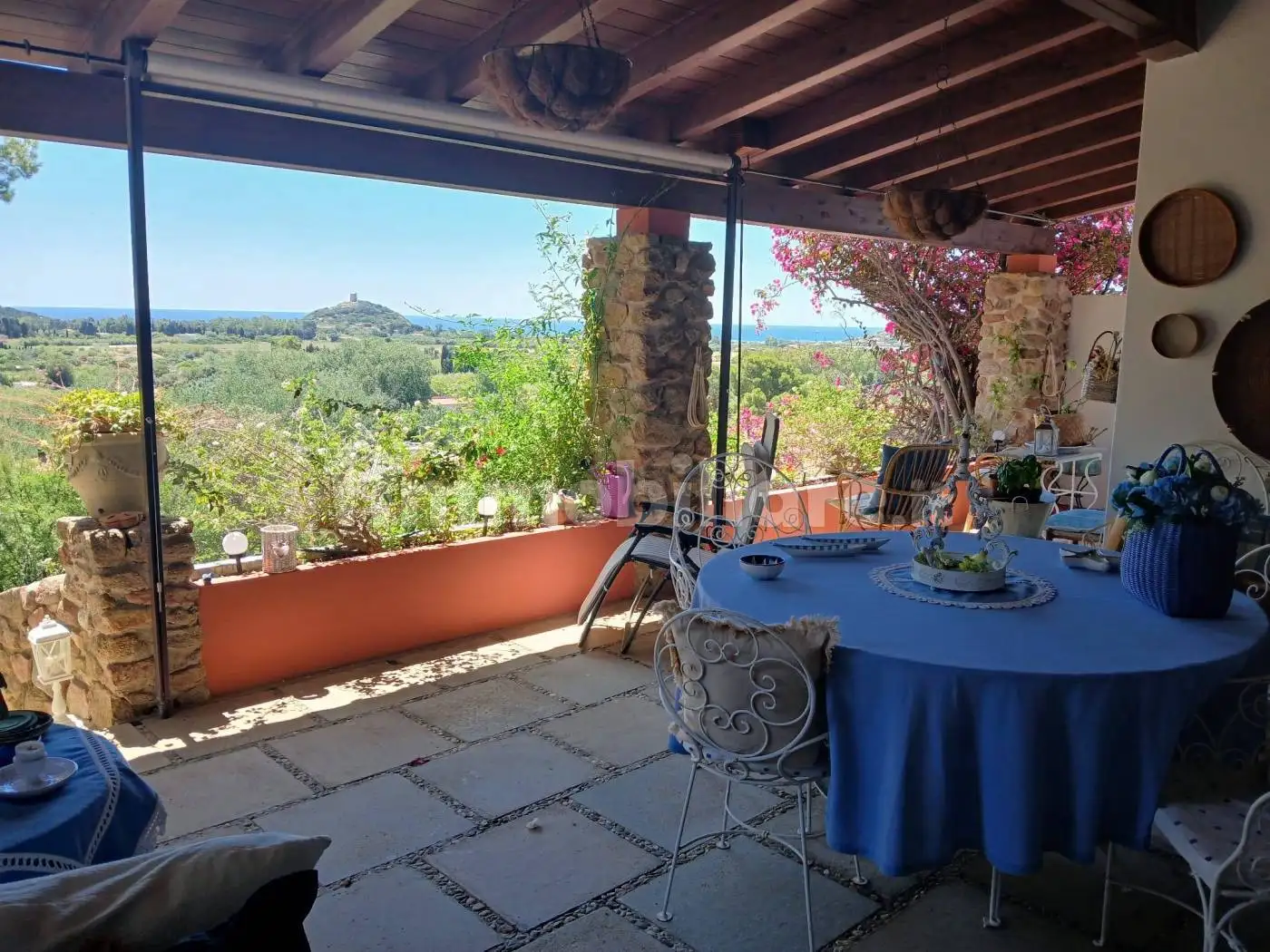 Villa unifamiliare 196 m², Chia, Domus De Maria - foto 4