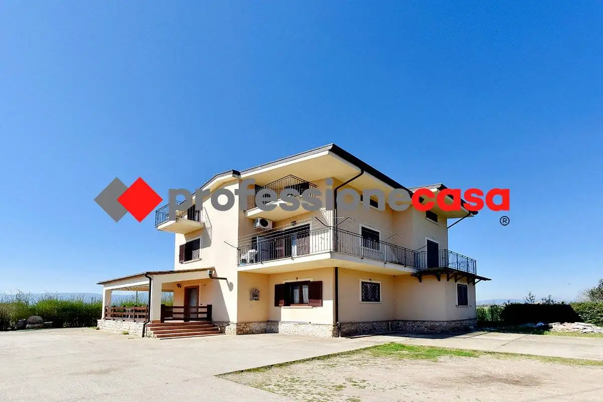 Villa plurifamiliare via Campisi, 20, Alife - foto 3