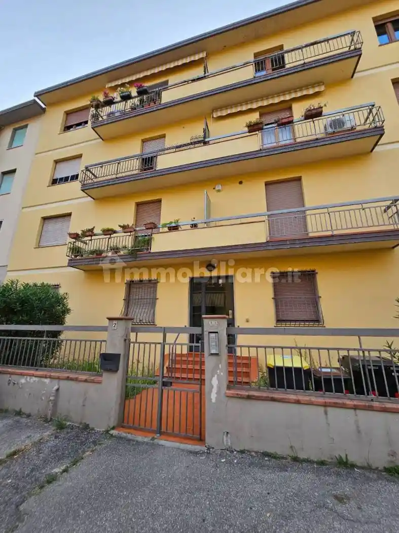 Appartamento in vendita a Prato