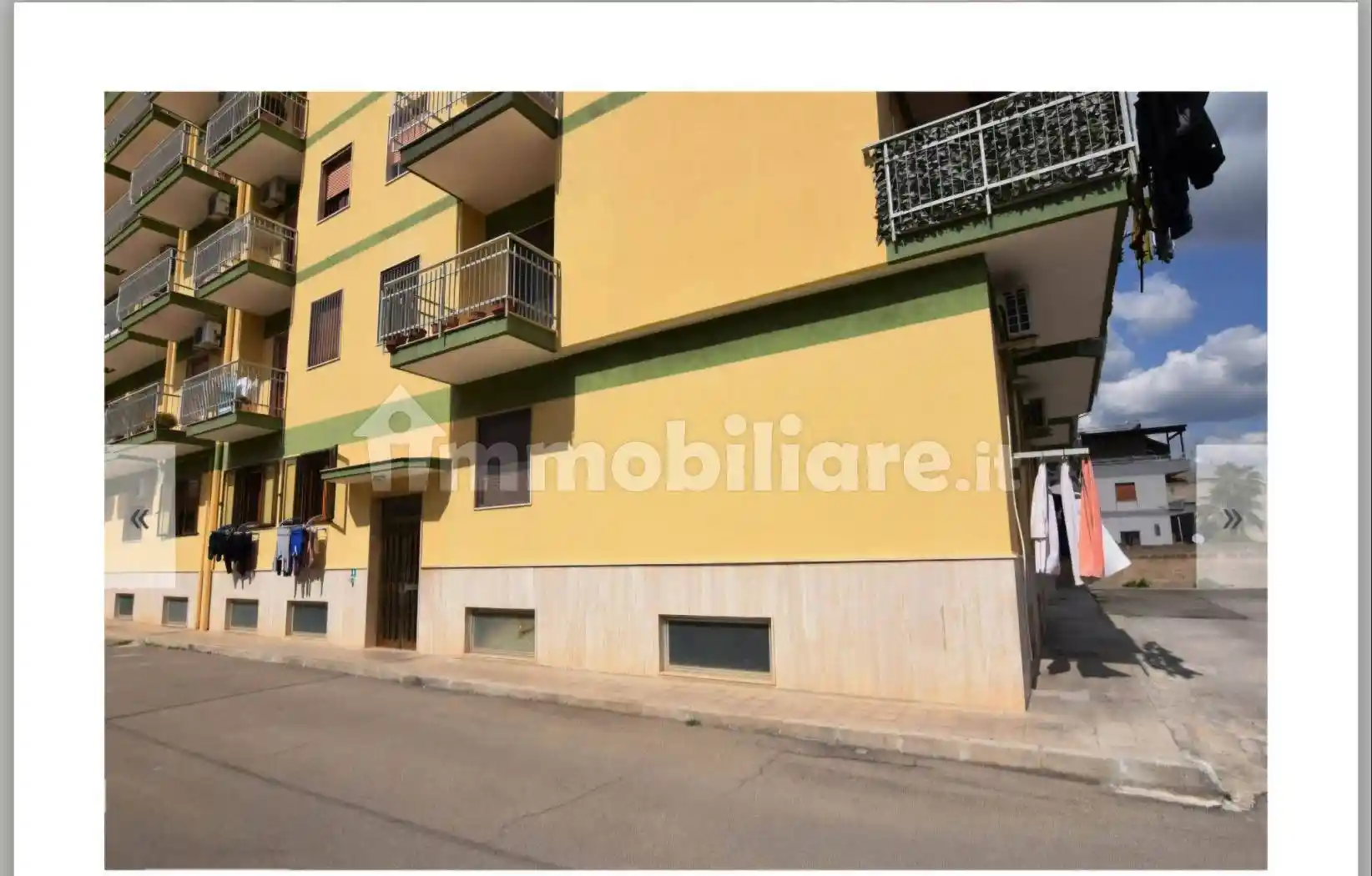 Palazzo - Edificio in vendita a Palagiano