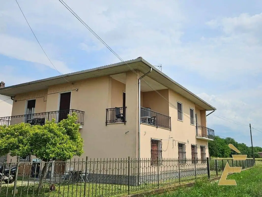 Appartamento in vendita a Verrua Po