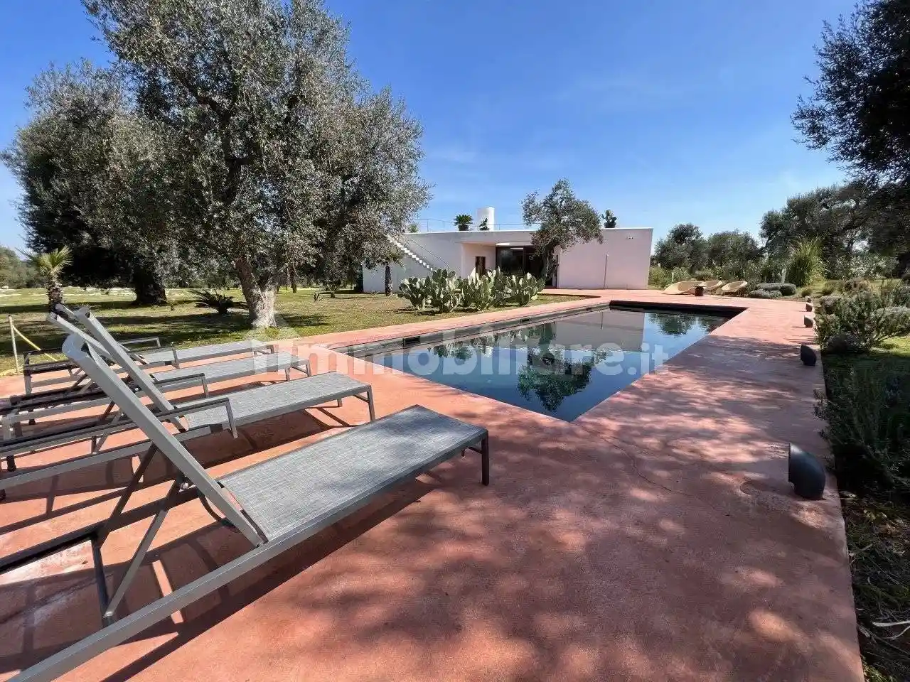 Villa in vendita a Carovigno