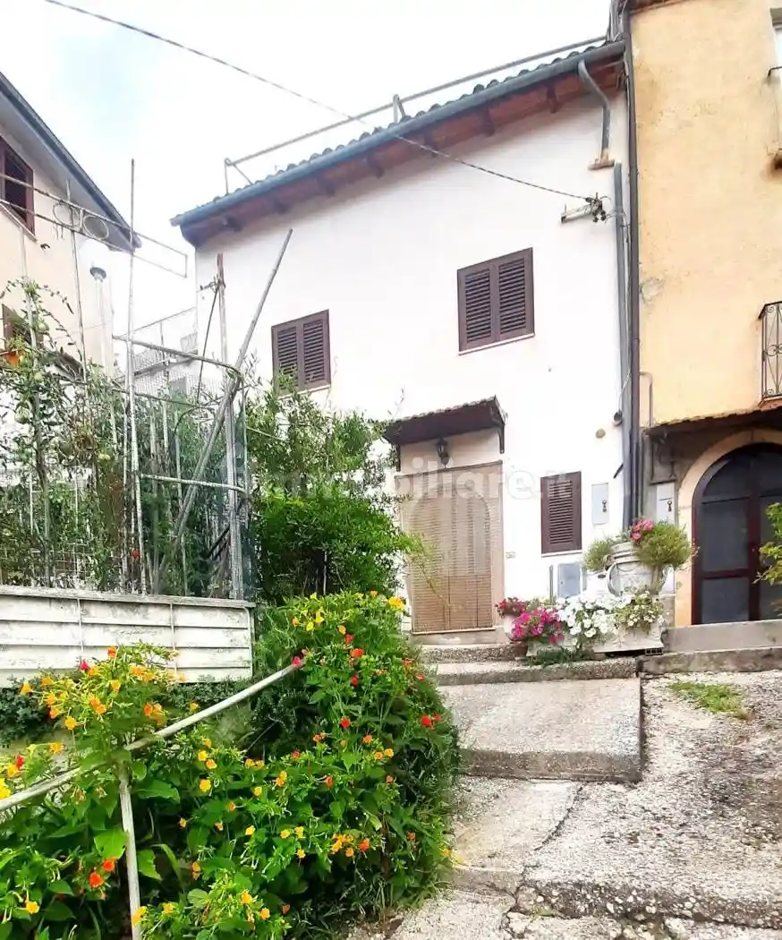 Terratetto unifamiliare largo Cantalupo snc, Centro, Scurcola Marsicana - foto 4