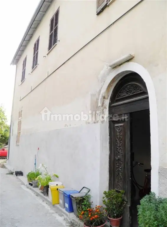 Appartamento in vendita a Scurcola Marsicana