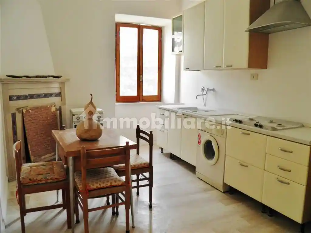 Quadrilocale via G. D'Annunzio 12, Centro, Scurcola Marsicana - foto 2