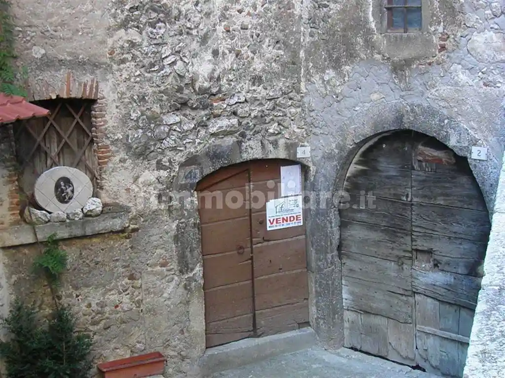 Quadrilocale via del castello, Centro, Scurcola Marsicana - foto 3