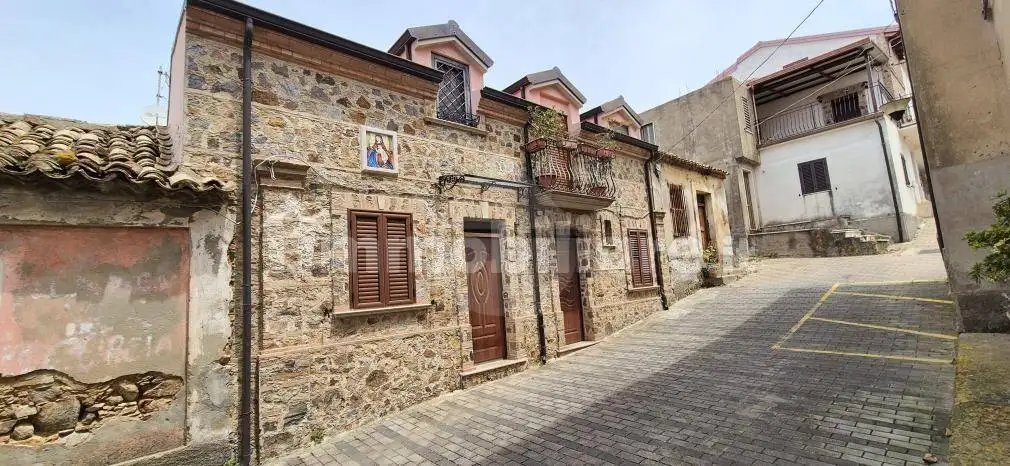 Casa indipendente in vendita a Filadelfia