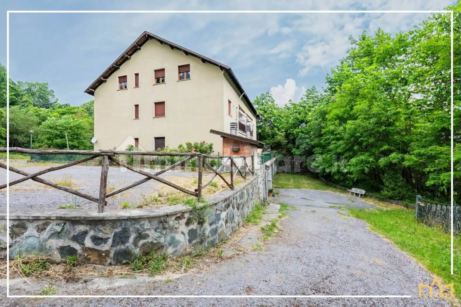 Appartamento in vendita a Urbe