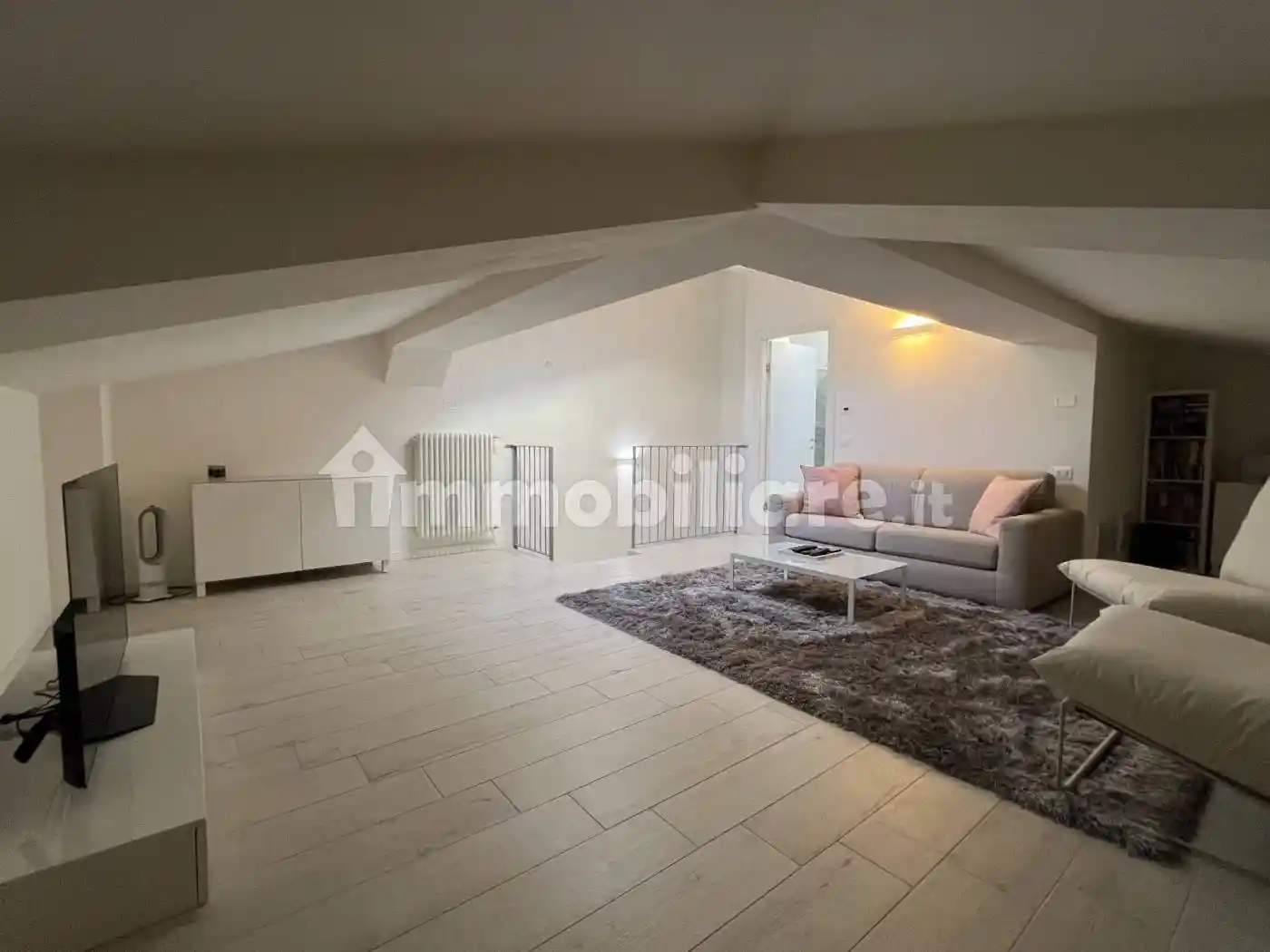 Quadrilocale Circonvallazione Monte Baldo 42, Centro, Erbezzo - foto 4