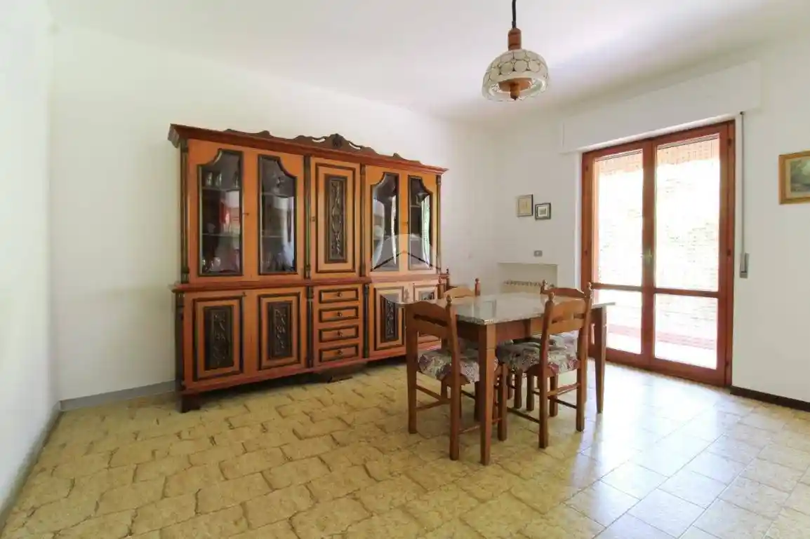 Trilocale via Francesco Petrarca 8, Centro, Pineto - foto 4