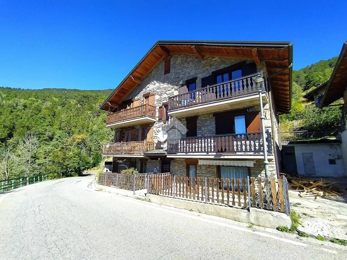 Appartamento in vendita a Sarre