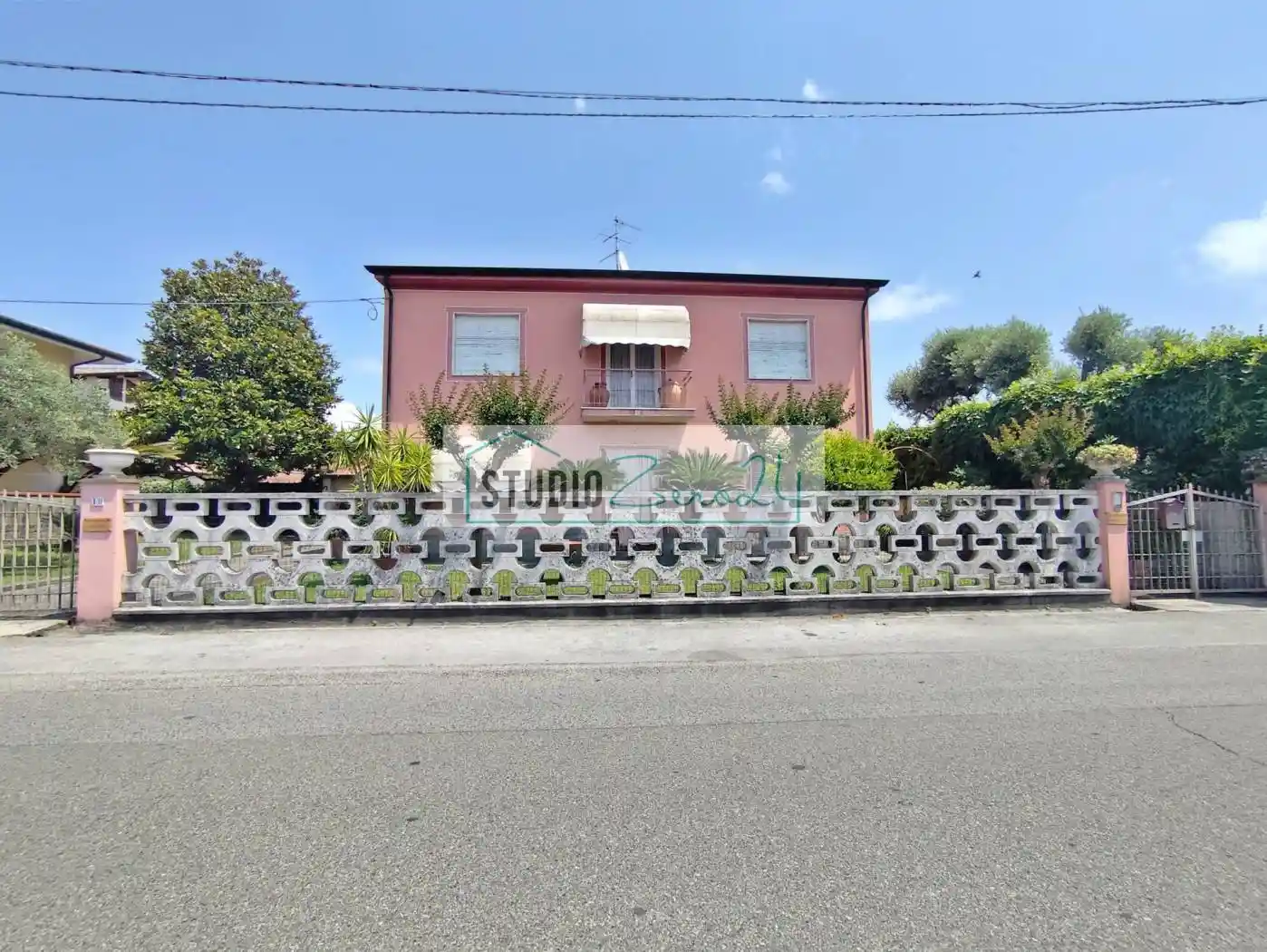 Villa in vendita a Viareggio