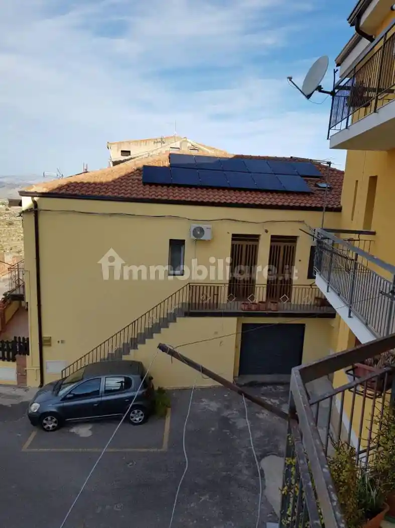 Appartamento in vendita a Centuripe