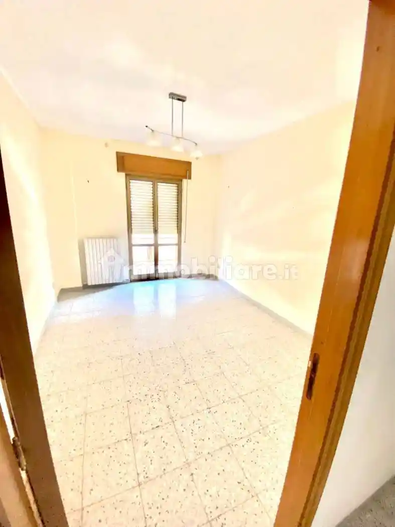 Quadrilocale via Michelangelo 10, Centro, Spezzano della Sila - foto 5