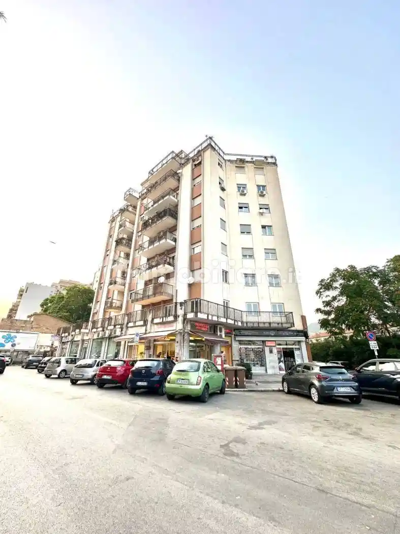 Appartamento in vendita a Palermo