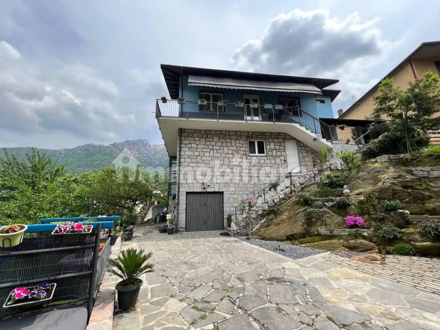 Villa in vendita a Omegna