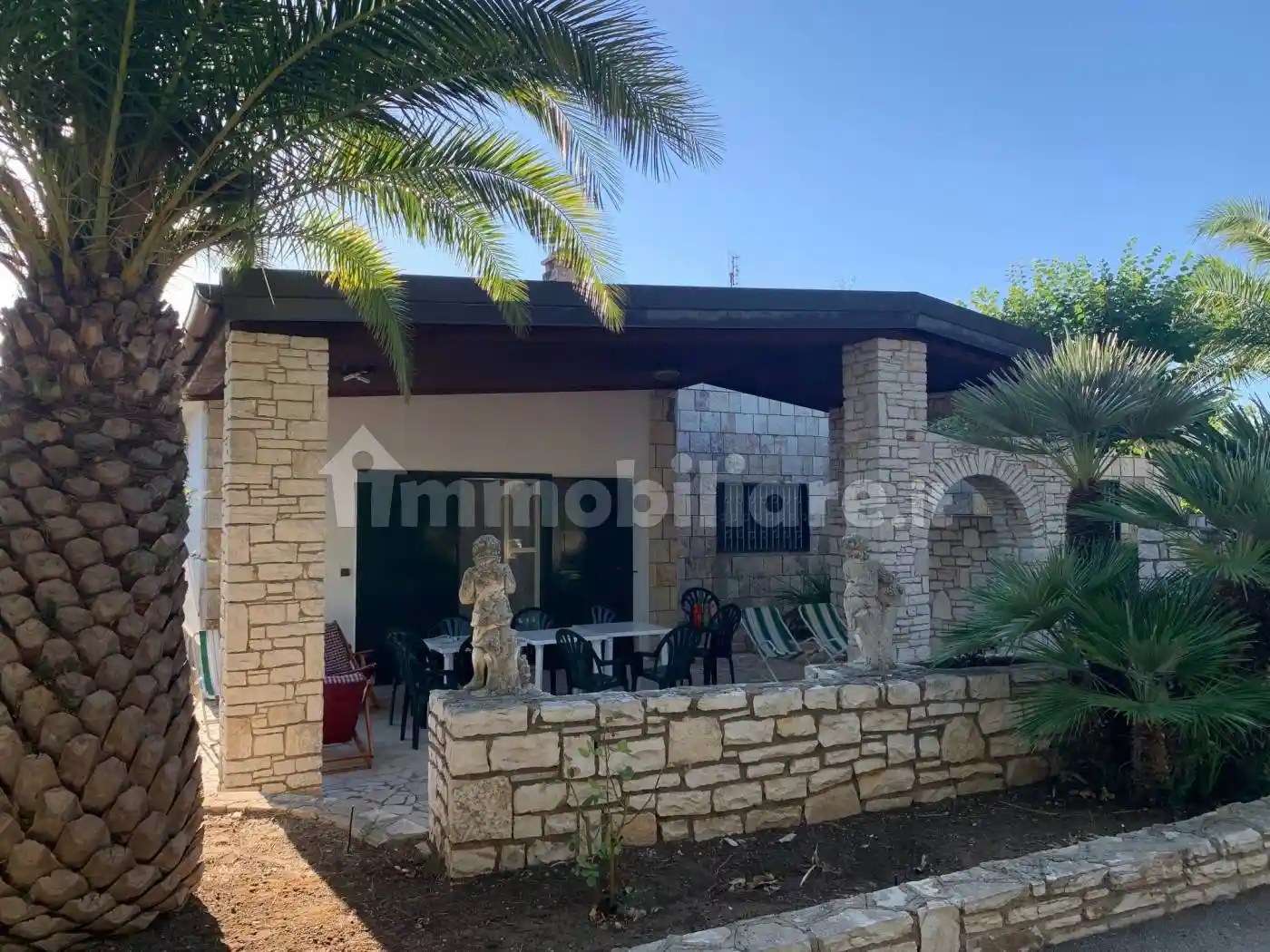 Palazzo - Edificio in vendita a Andria