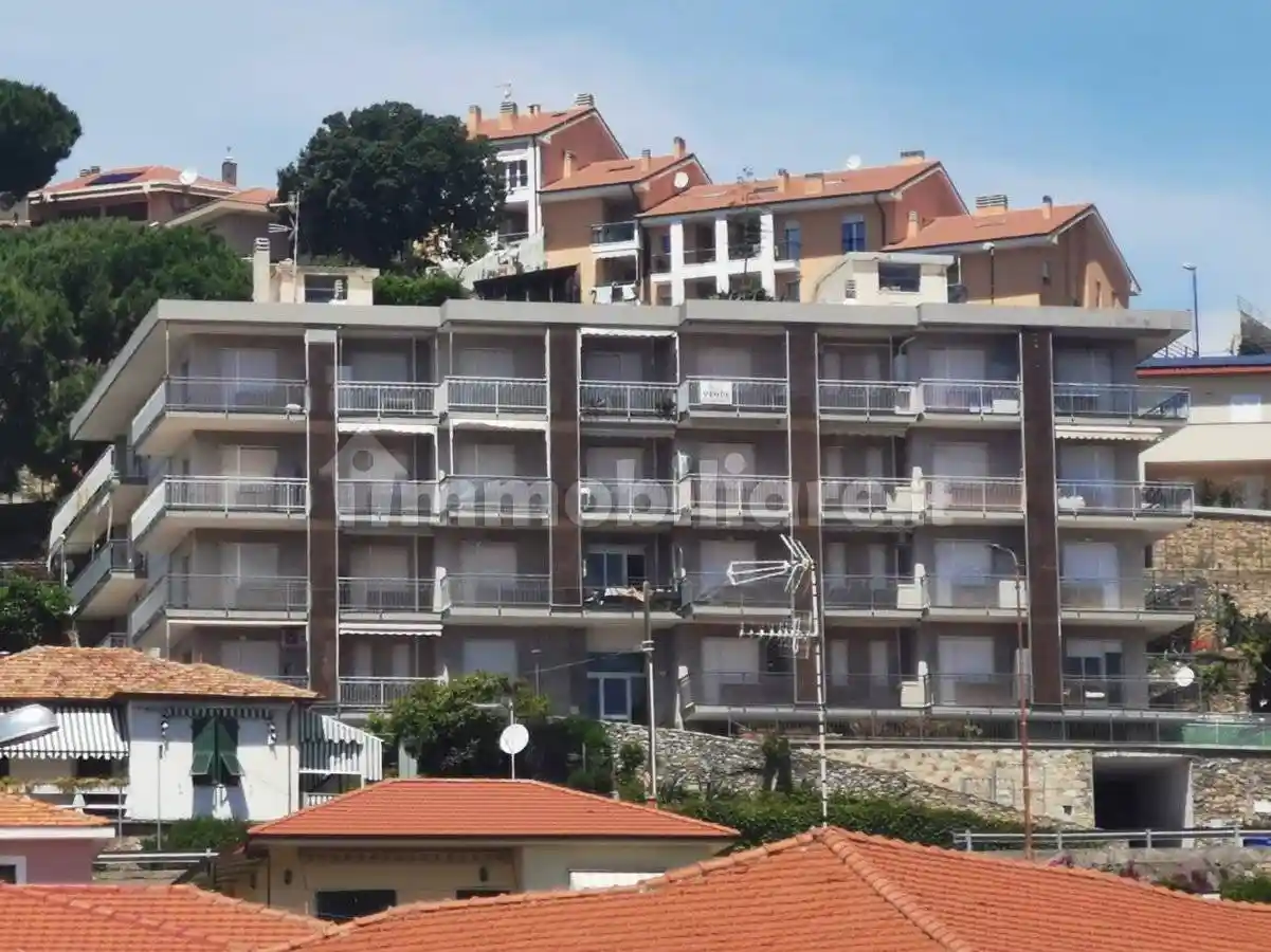 Appartamento in vendita a Santo Stefano al Mare