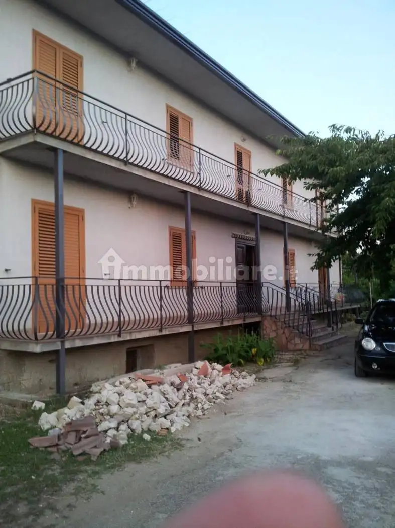 Villa in vendita a Liberi