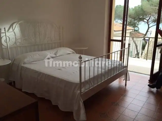 Appartamento in affitto a Stalettì