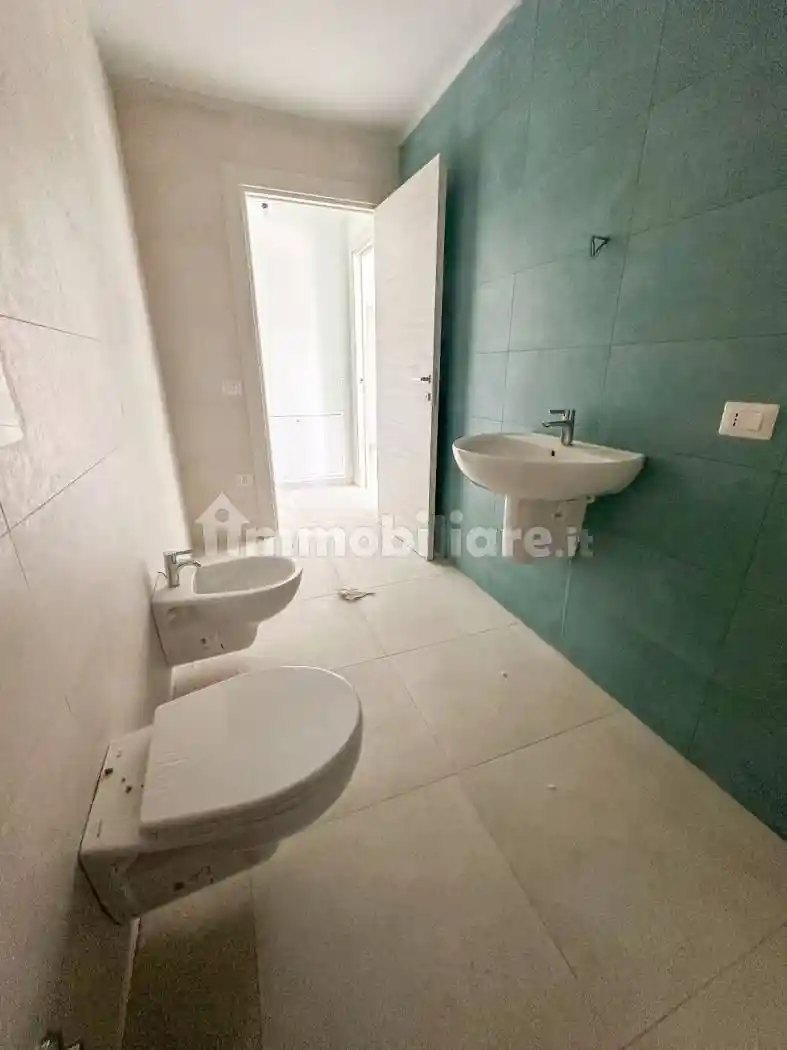 Trilocale largo Gagliardi 17, Centro, Avigliano - foto 3