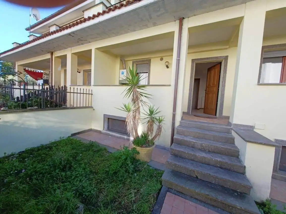 Villa a schiera via Giovanni Ferrauti 1, Calcata - foto 2