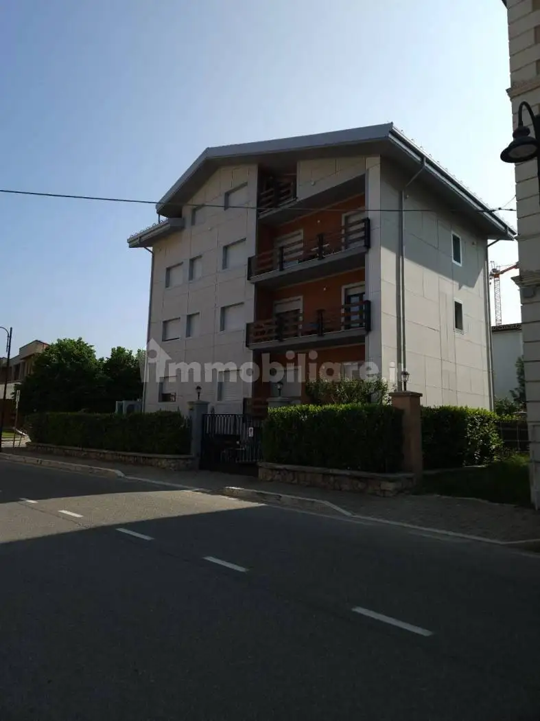 Appartamento in affitto a Rocca di Mezzo