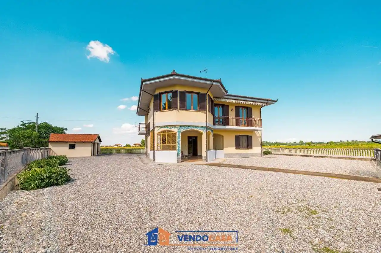 Villa in vendita a Fossano