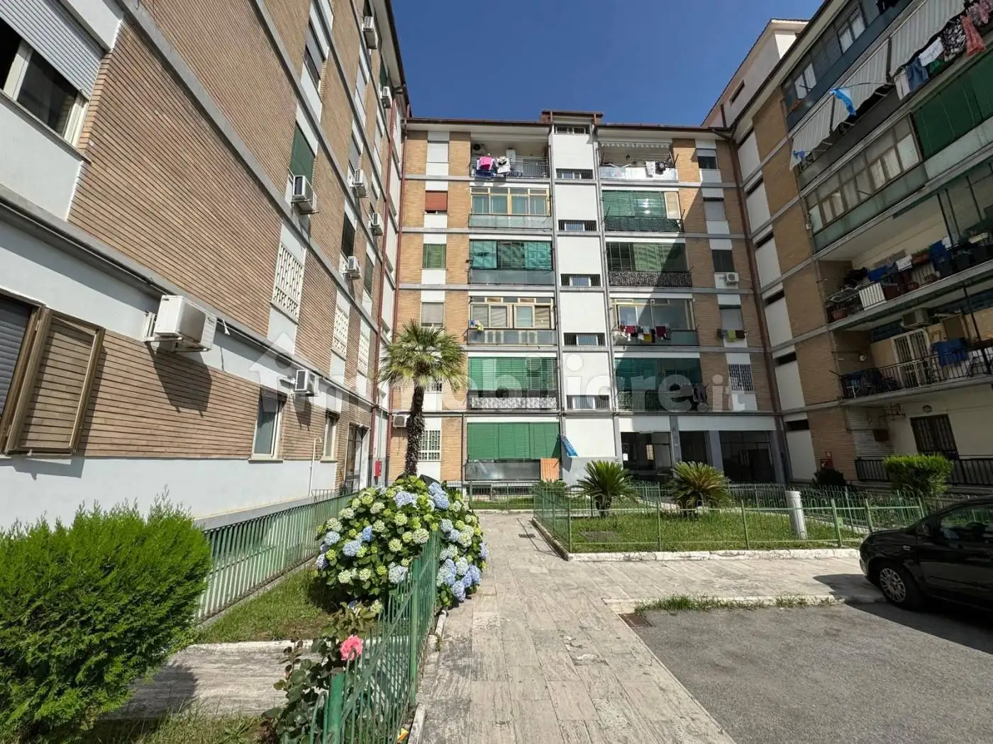 Appartamento in vendita a Napoli