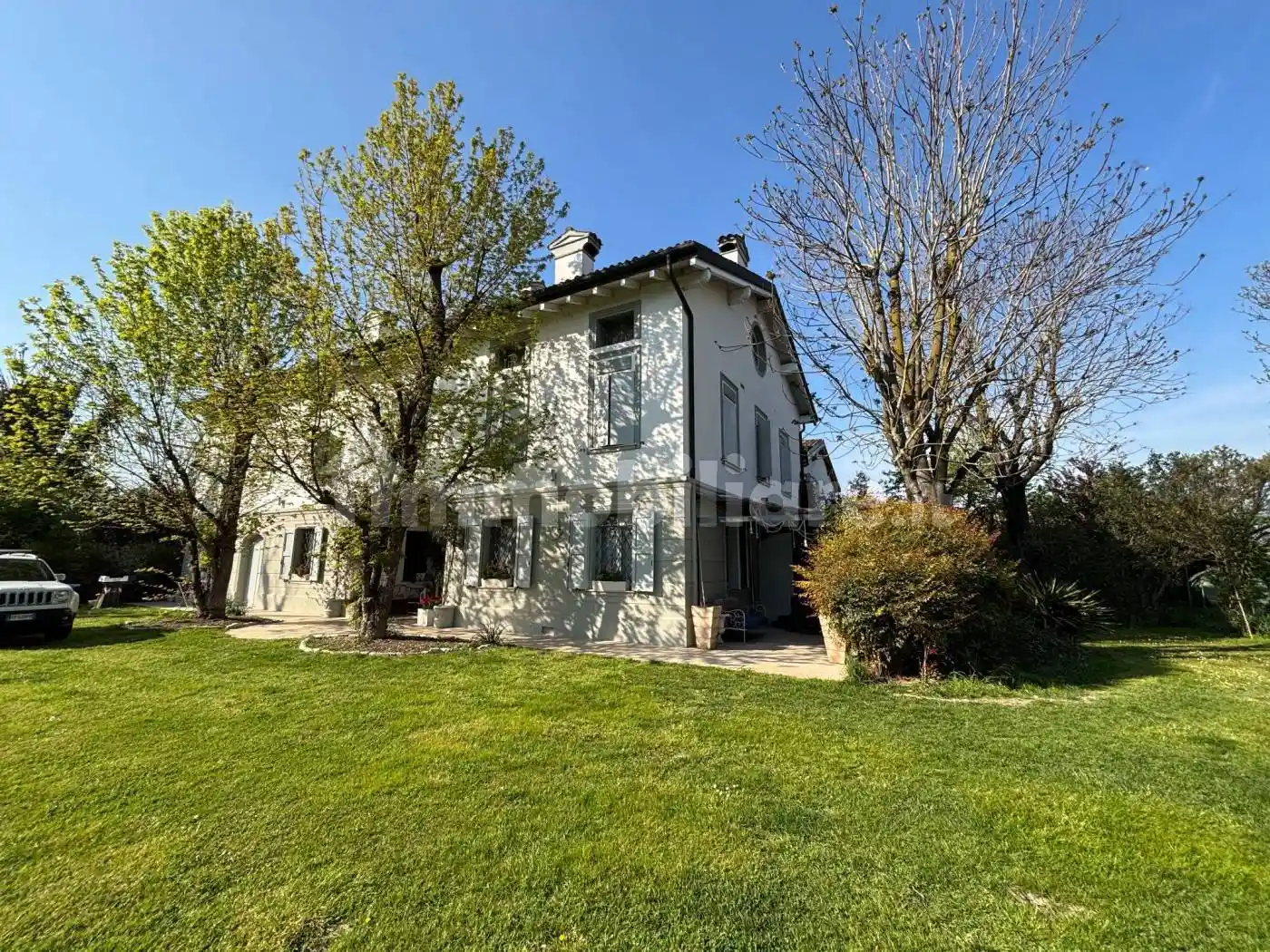 Villa in vendita a Carpi