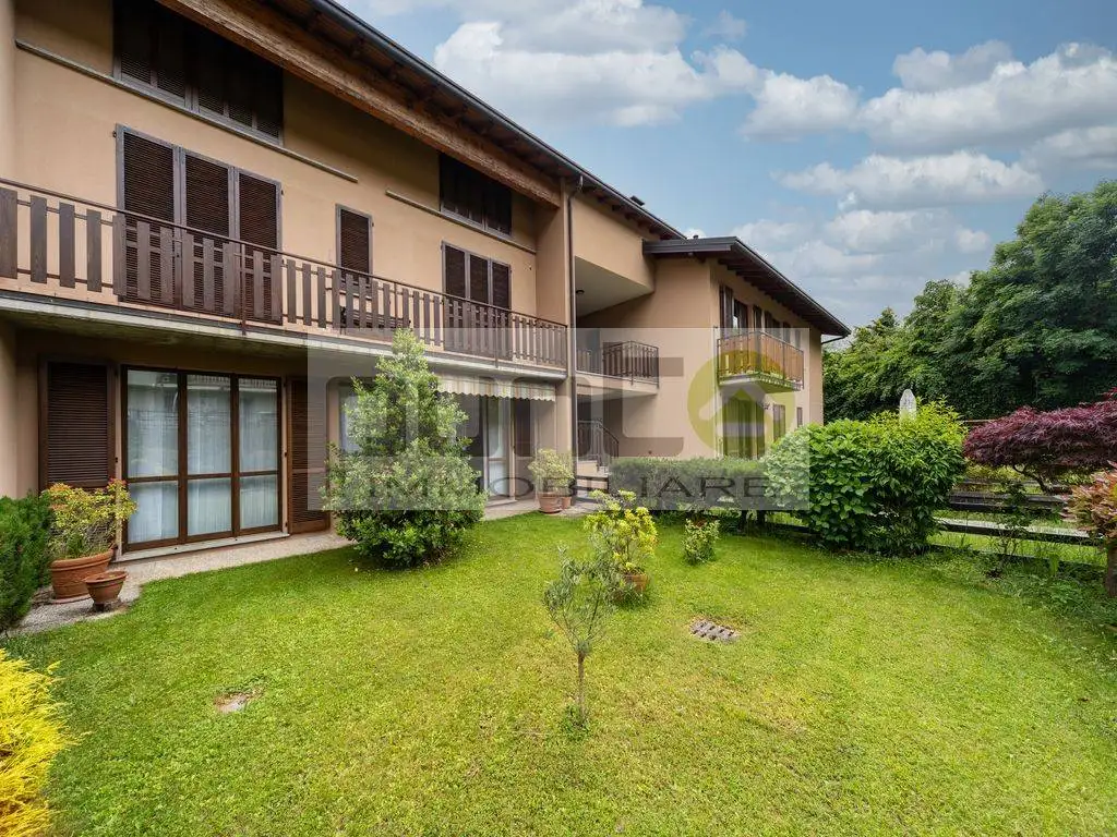 Trilocale via Santa Valeria, Caglio - foto 4