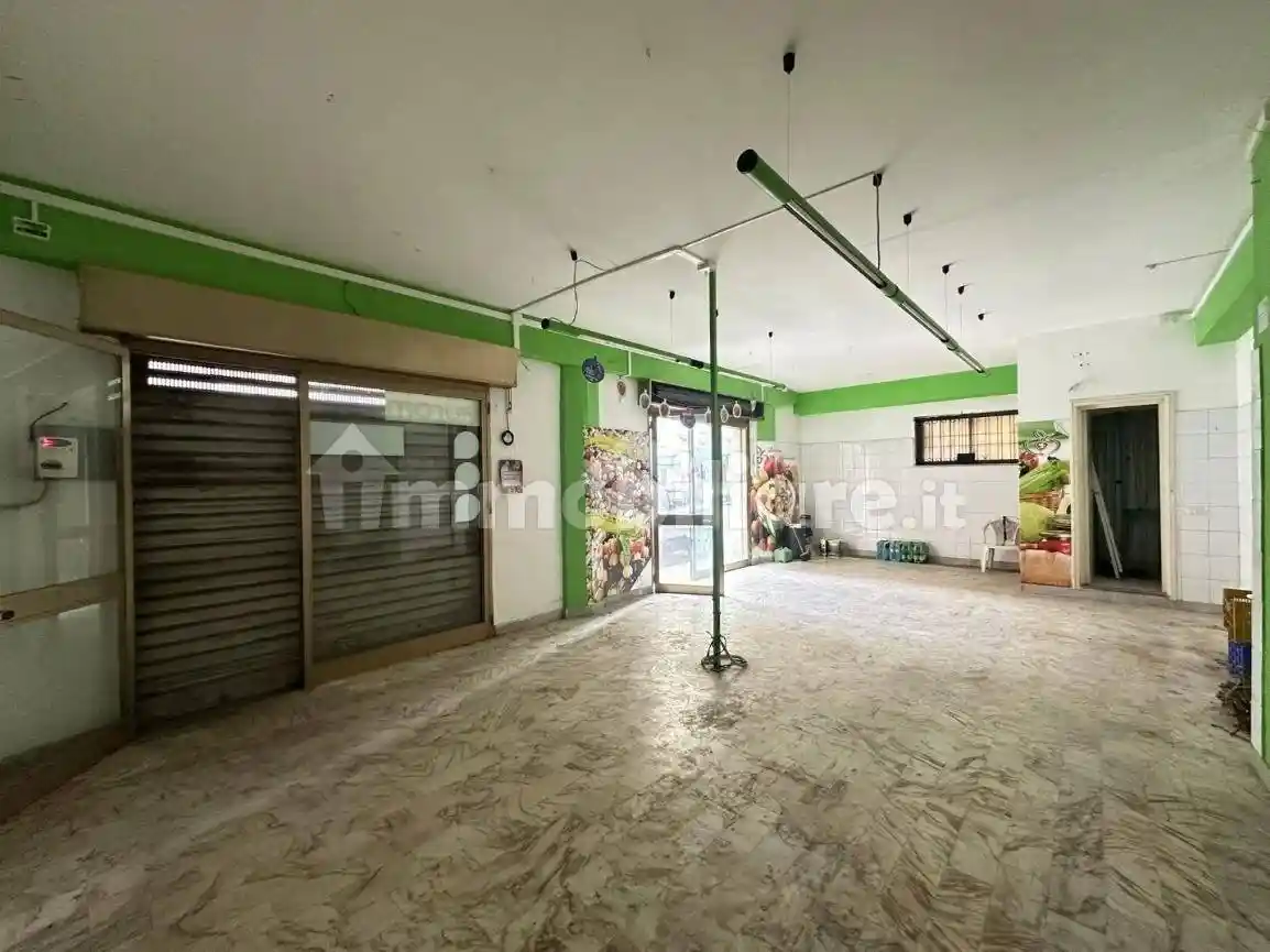 Loft via Fratelli Bisogno 15, Emanuele II, C. Colombo, Morelli e Silvati, Avellino - foto 3